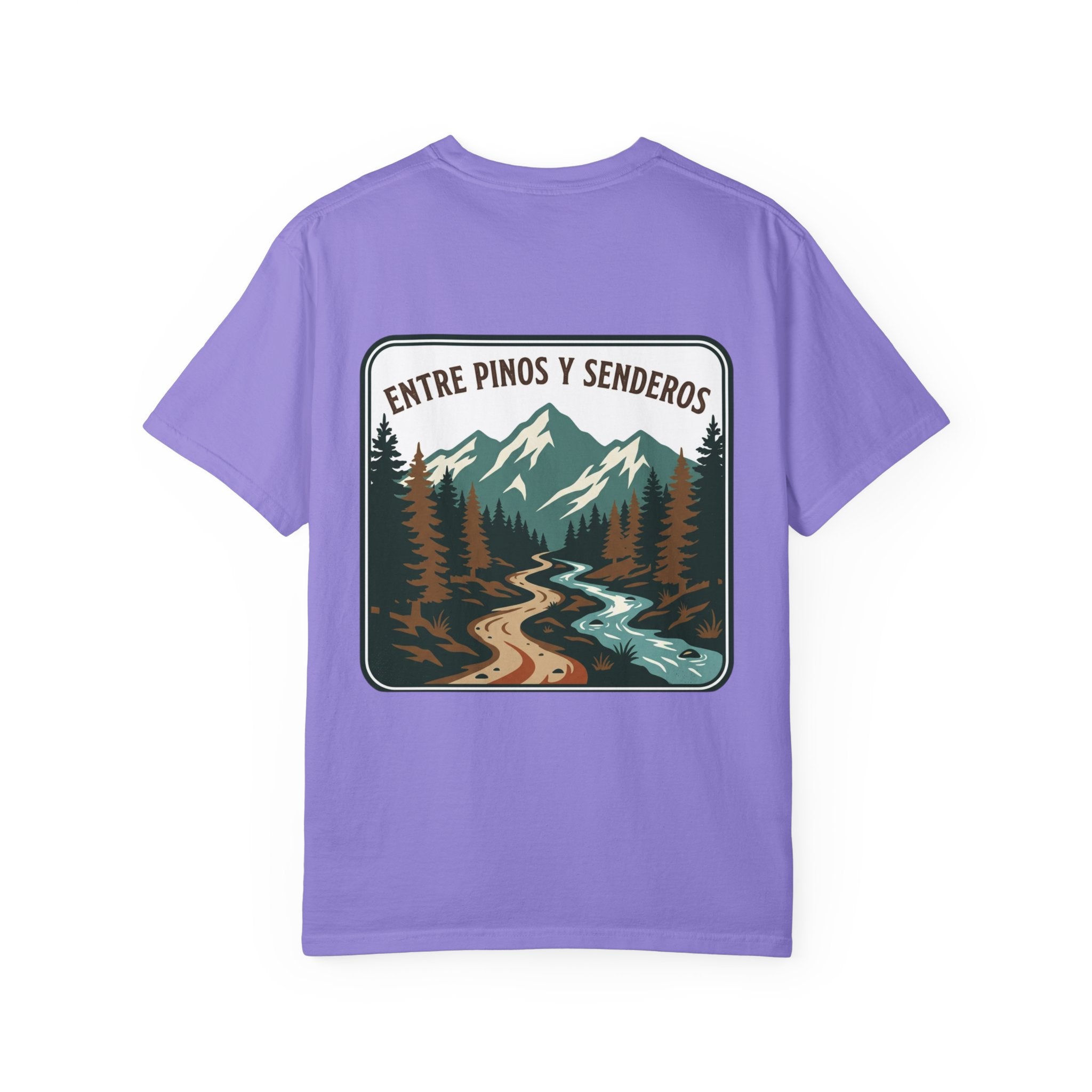 Nature Trail T-Shirt — "Entre Pinos y Senderos" Mountain Scenic Tee