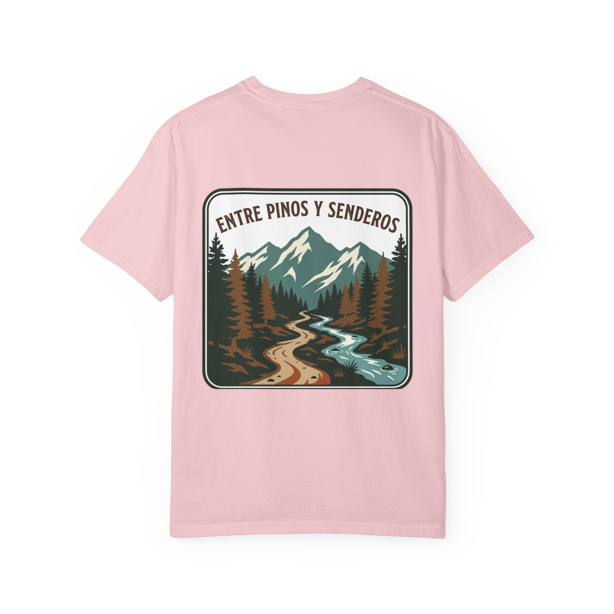 Nature Trail T-Shirt — "Entre Pinos y Senderos" Mountain Scenic Tee