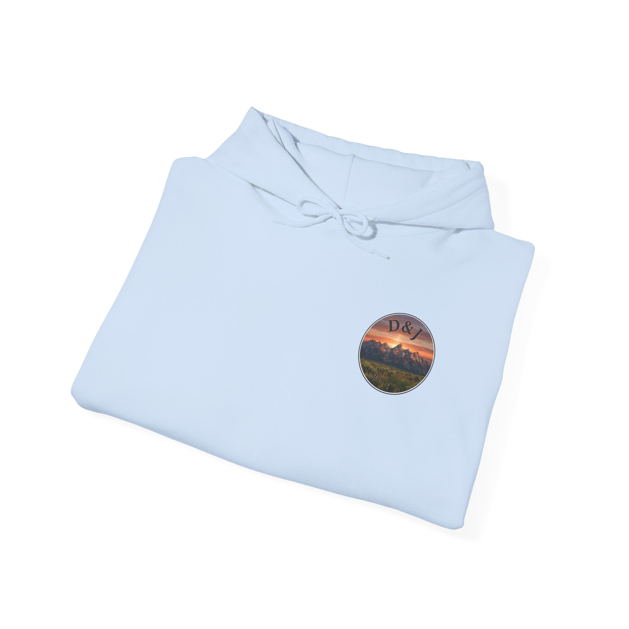 Mountain Sunset Hoodie — "Donde Entra la Paz" Retro Travel Graphic